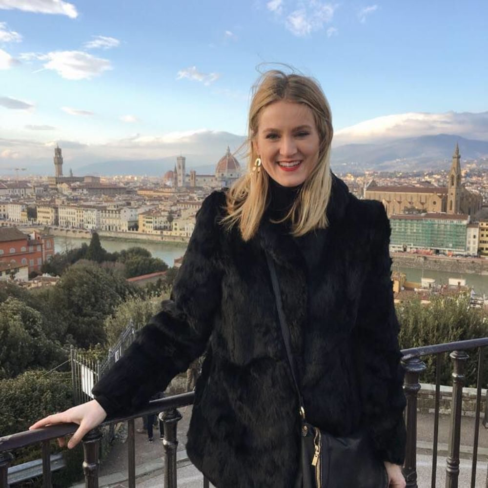 Meet your Posher, Lauren nicole
